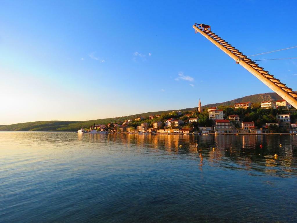 Apartman Valentic Jadranovo Exterior foto